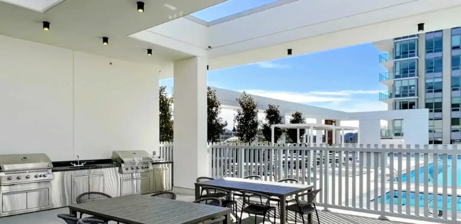 2 bed, 2.5 bath, 1430 sqft, $5,750 — Photo 1