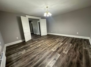 403 W Columbia Ave APT 5, Champaign, IL