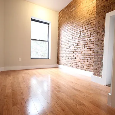 Rented by The Hamilton Group | media 11