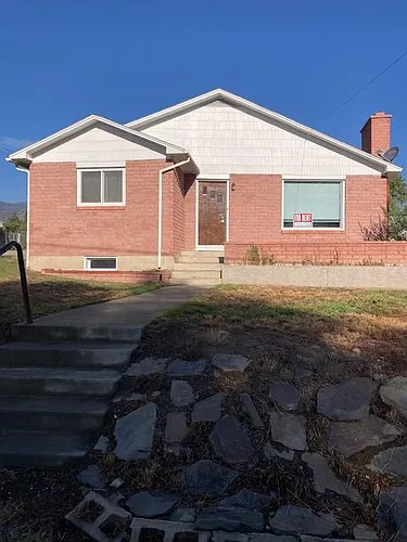 308 Broadway St Photo 1