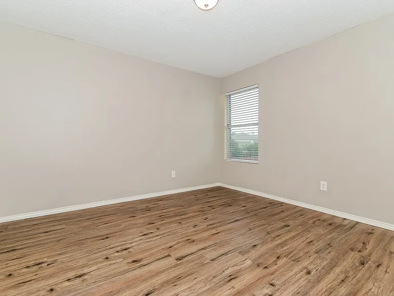 2316 Graystone Dr — Photo 15