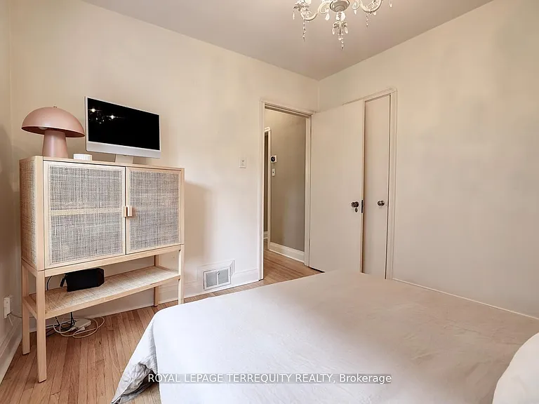 20 Elderidge Ave — Photo 24