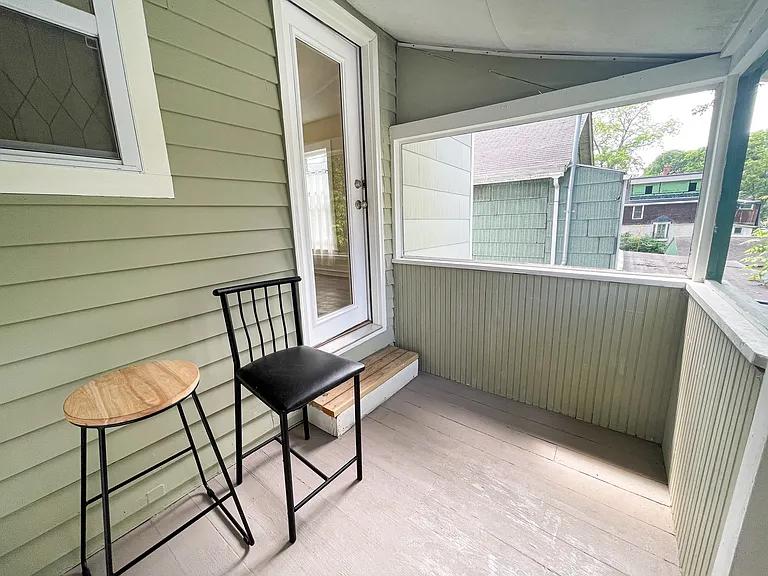 314 Farm Street — Photo 8