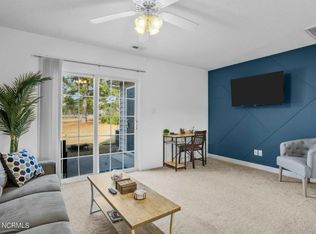 601 Peletier Loop Rd UNIT J58, Swansboro, NC 28584