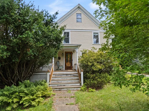 19 Pepperrell Road, Kittery, ME 03905