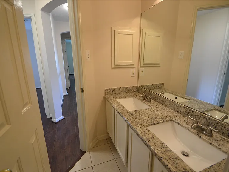 5007 Bellmead Dr — Photo 29