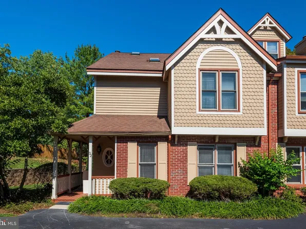 32 Main St, Chesterbrook, PA 19087