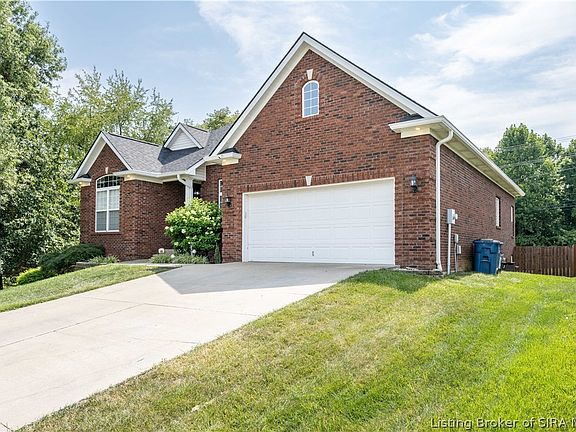 2nd image of 2631 Autumn Way