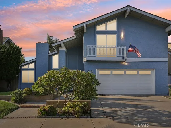 8521 Naples Dr, Huntington Beach, CA 92646