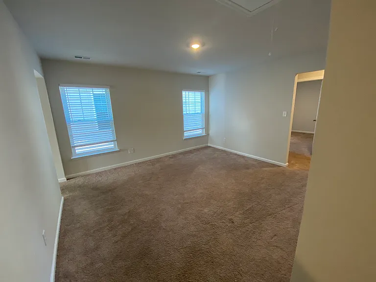 1512 Auckland Ct — Photo 25