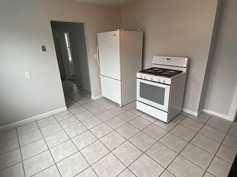116 Lancaster St #1 — Photo 10