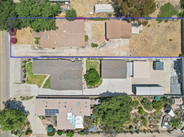 12437 Royal Rd, El Cajon, CA 92021