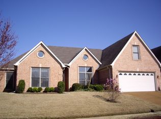 1114 W Links View Ln, Cordova, TN 38018