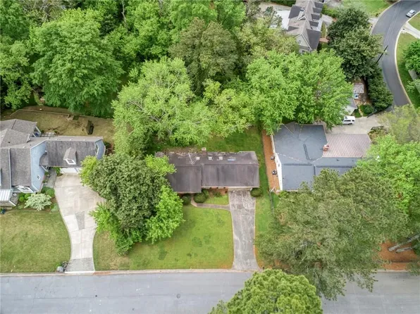 535 Pine Forest Rd #13, Atlanta, GA 30342