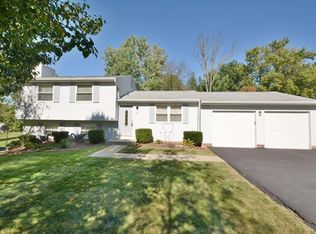 281 Gerrie Dr, Pittsburgh, PA 15241