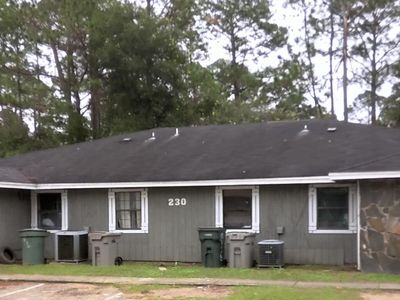 230 N Crow Rd, Pensacola, FL, 32506