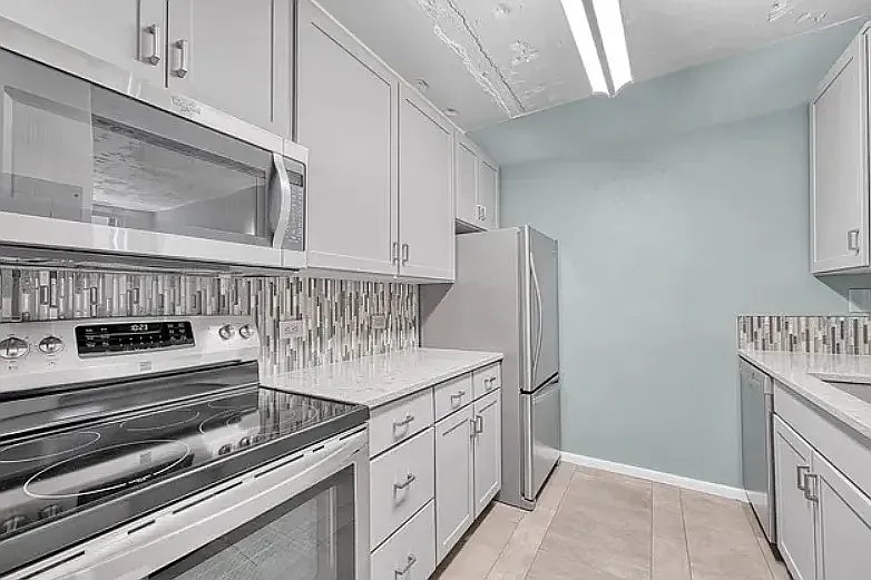 1 bed, 637 sqft, $1,600 — Photo 3