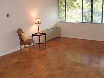 3rd image of 4201 Lee Hwy APT 101