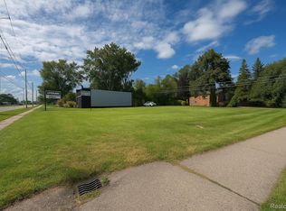 27510 Five Mile Rd, Livonia, MI 48154