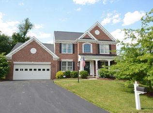3119 Weeping Willow Dr, Bridgeville, PA