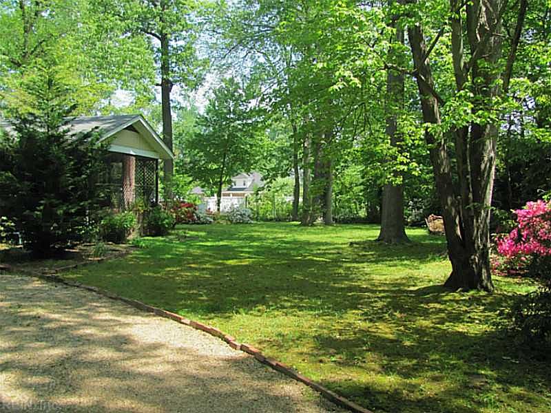 1st image of 14 Lamphier Ln