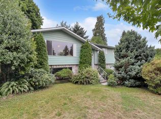 11138 84b Ave, Delta, BC V4C3Y8