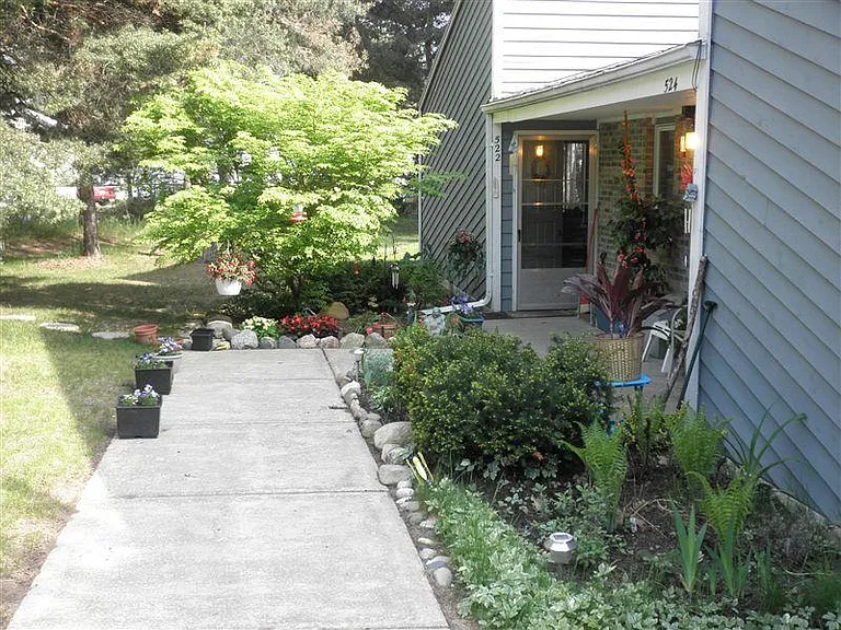 Windmere Pines Apartments — Photo 20