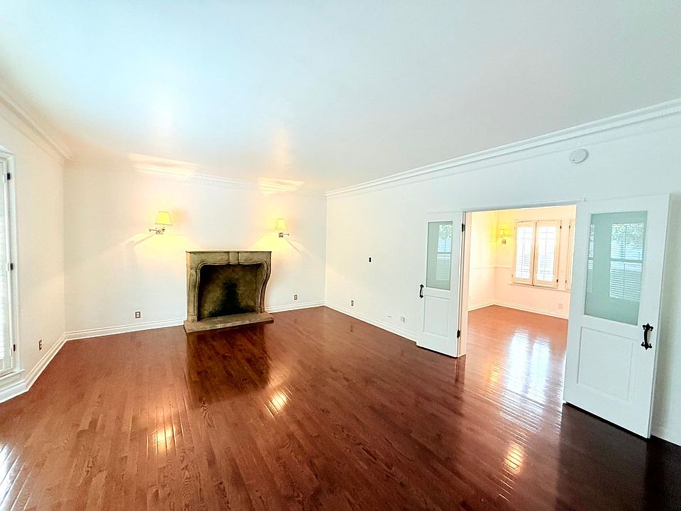 1st image of 1250 1/2 N Flores St