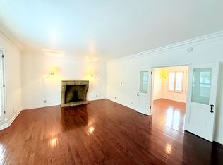 1250 1/2 N Flores St, West Hollywood, CA 90069