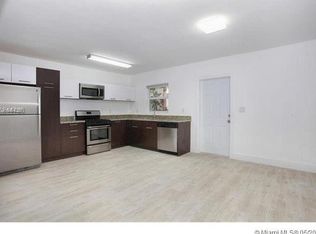 1125 9th St APT 2, Miami Beach, FL 33139