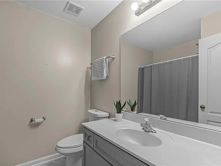 406 McAfee Ct NW #13 — Photo 12