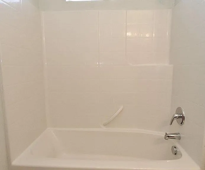 4016 Washington Ave — Photo 13