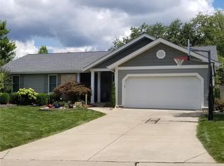 550 Fox Pointe Dr, Saint Charles, MO