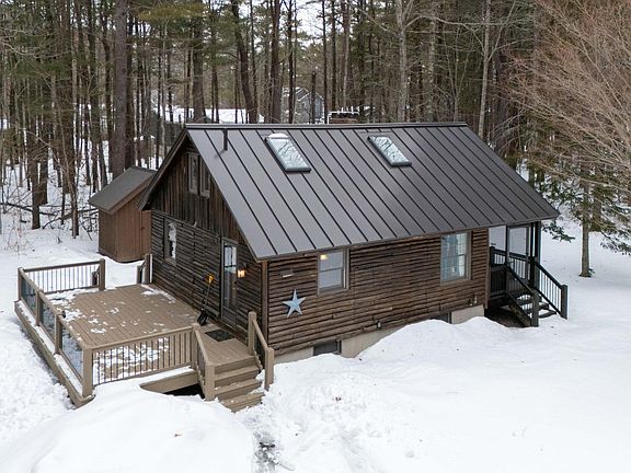 5th image of 37 Chickadee Lane