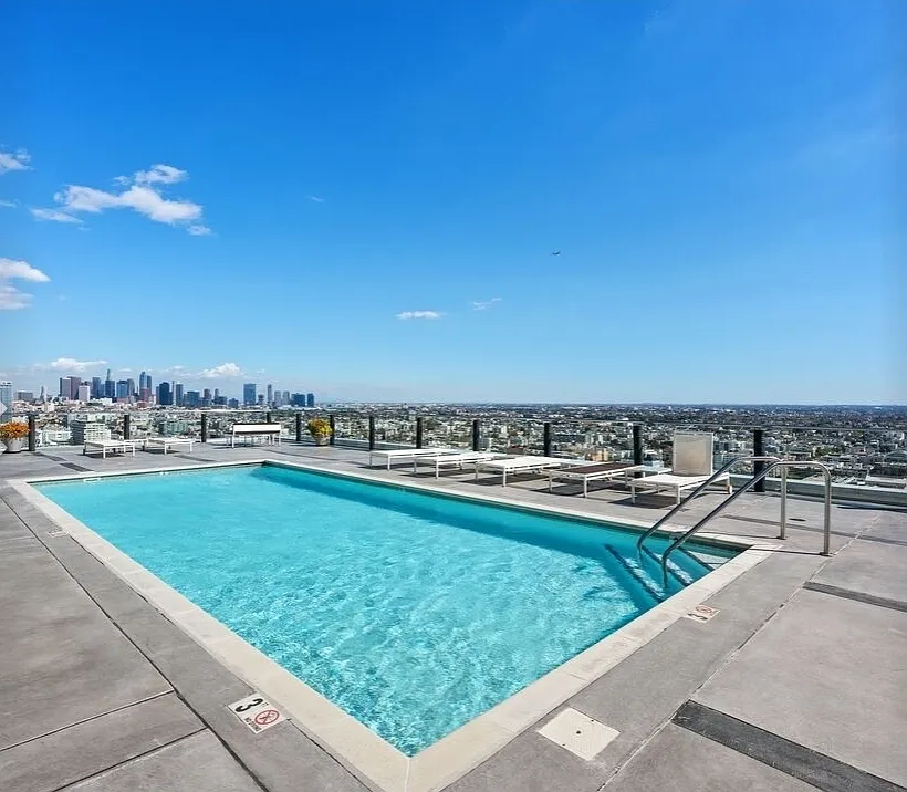 3810 Wilshire Blvd — Photo 3