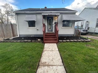 3911 20th St, Wyandotte, MI 48192