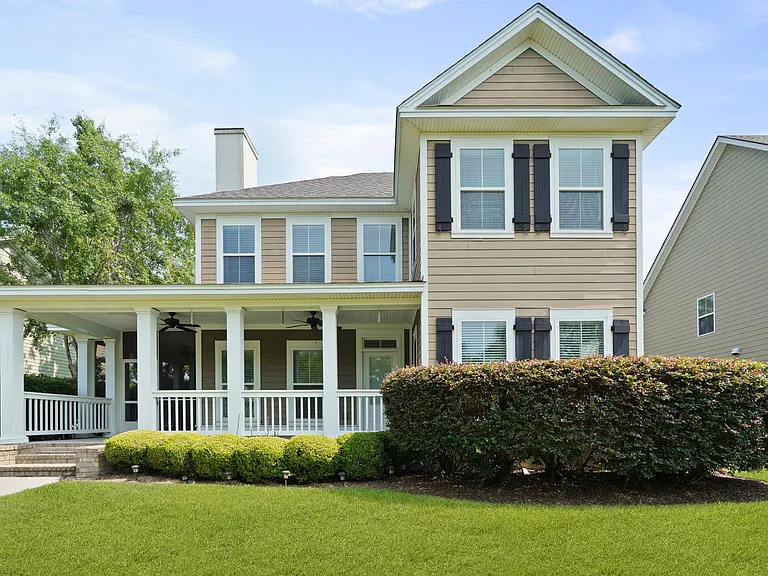 275 James Dunham Pkwy — Photo 3