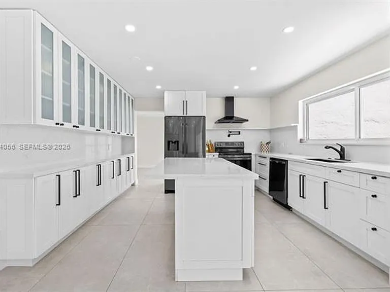 9547 SW 146th Pl — Photo 11