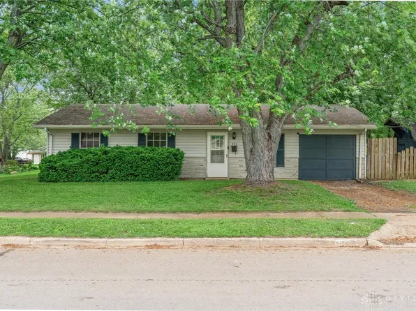 995 Linhof Rd, Wilmington, OH 45177