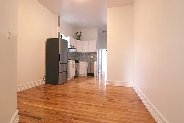 Rented by Compass | media 12