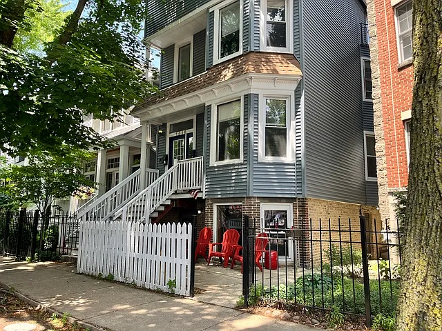 1416 W Wolfram St #G — Photo 2