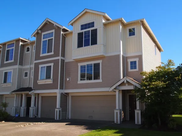 5270 35th St E, Fife, WA 98424