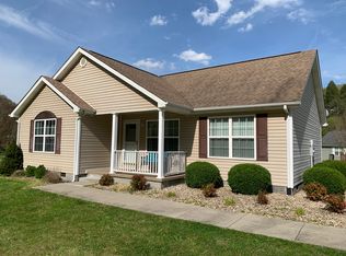 4767 Highway 638, Manchester, KY 40962