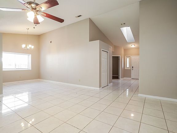 5th image of 8228 Honeysuckle Ln