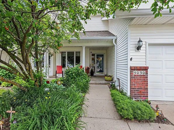 5030 Cleburne Ct, Pleasant Hill, IA 50327