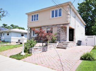 44 Oceanview Pl, Staten Island, NY