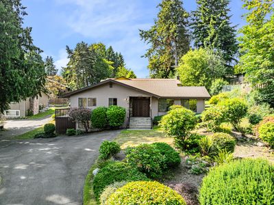 1715 N 105th St, Seattle, WA, 98133