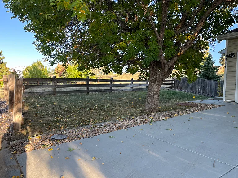 22166 E Berry Pl — Photo 3