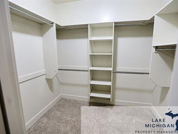 5th image of 8965 Plantation Dr