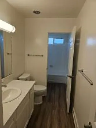 16152 Malaga Ln — Photo 10